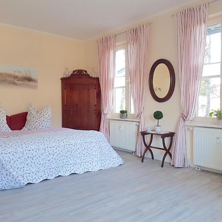 Ferienwohnungen im Haus Borée Prerow Extérieur photo